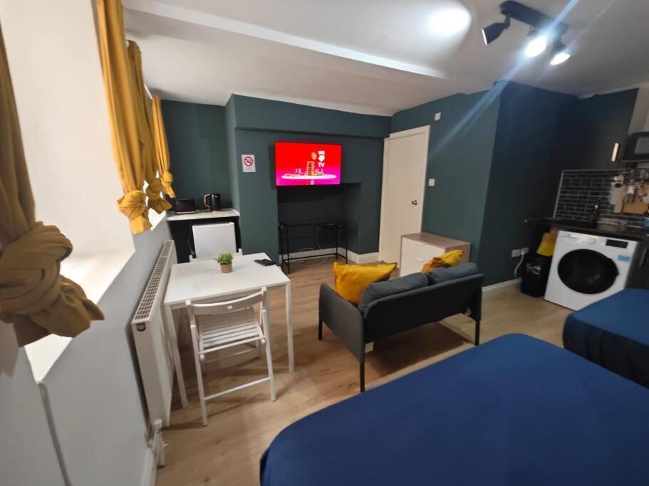 런던 New Studio Flat In Old Street - Zone 1 아파트 외부 사진